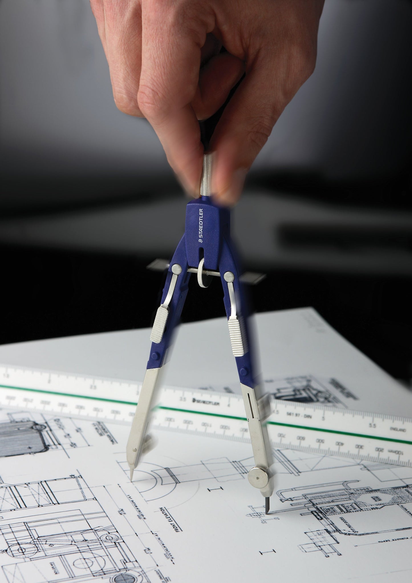 Staedtler Precision Quickbow Compass 552 02 with Extension Bar
